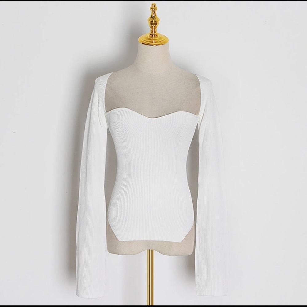 Sweetheart neckline bell sleeve sweater